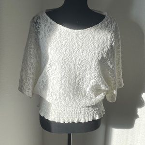 Lauren Michelle white lace short sleeve top
